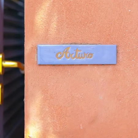 Casa Giovanni Da Procida